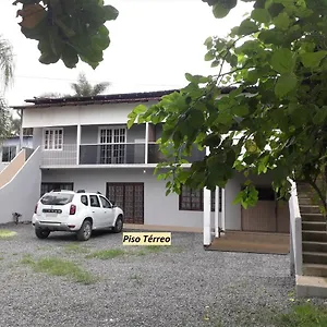  Casa de Férias Apartamento Com Churrasqueira Para 6 Pessoas