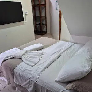  Quarto em Acomodações Particulares Cantinho Da Tia Sandra - 7